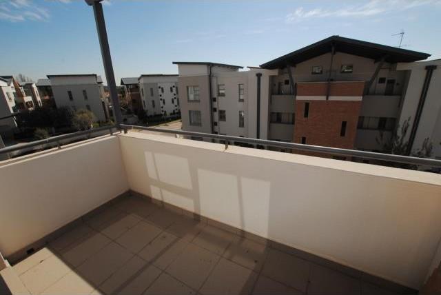 1 Bedroom Property for Sale in Lonehill Gauteng