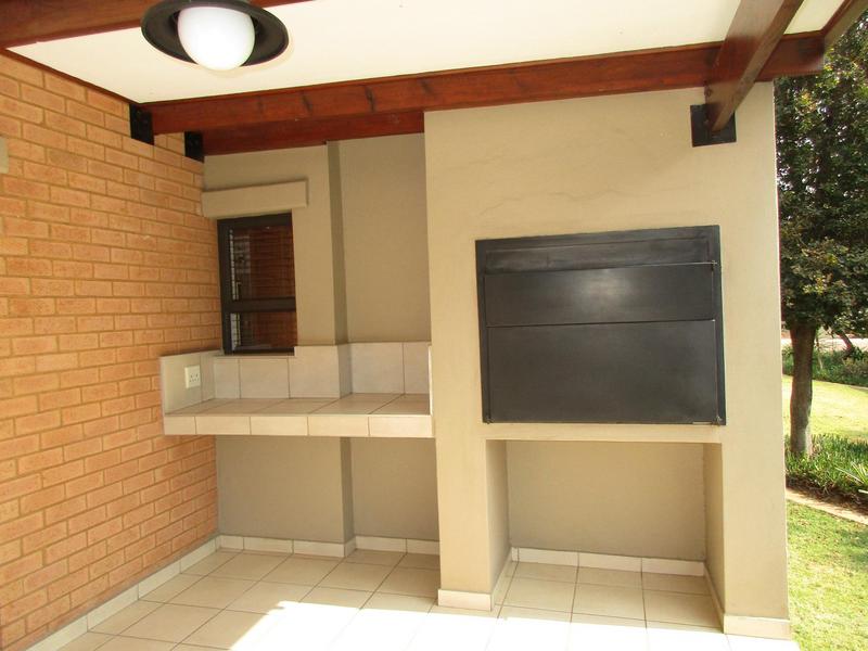 1 Bedroom Property for Sale in Retire at Midstream Gauteng