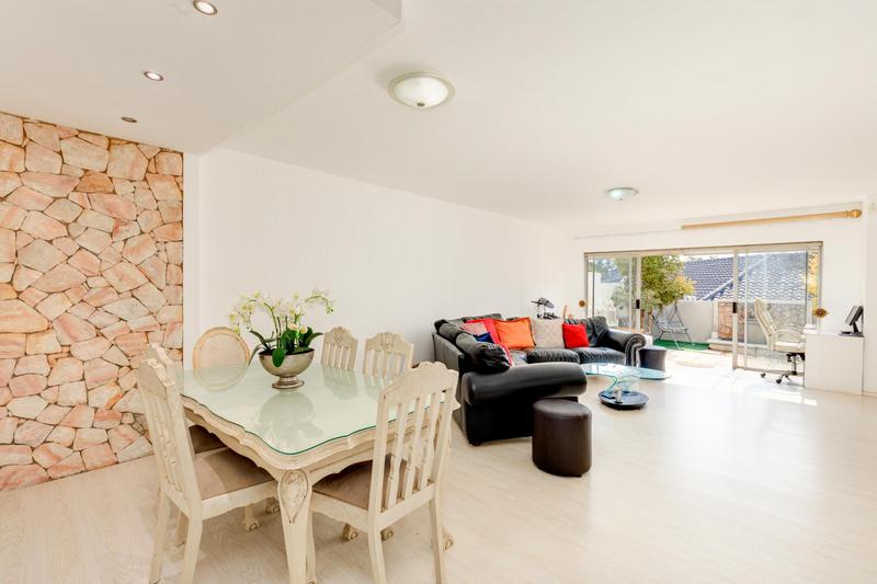 3 Bedroom Property for Sale in Fourways Gardens Gauteng
