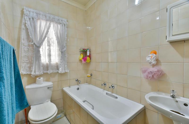3 Bedroom Property for Sale in La Rochelle Gauteng