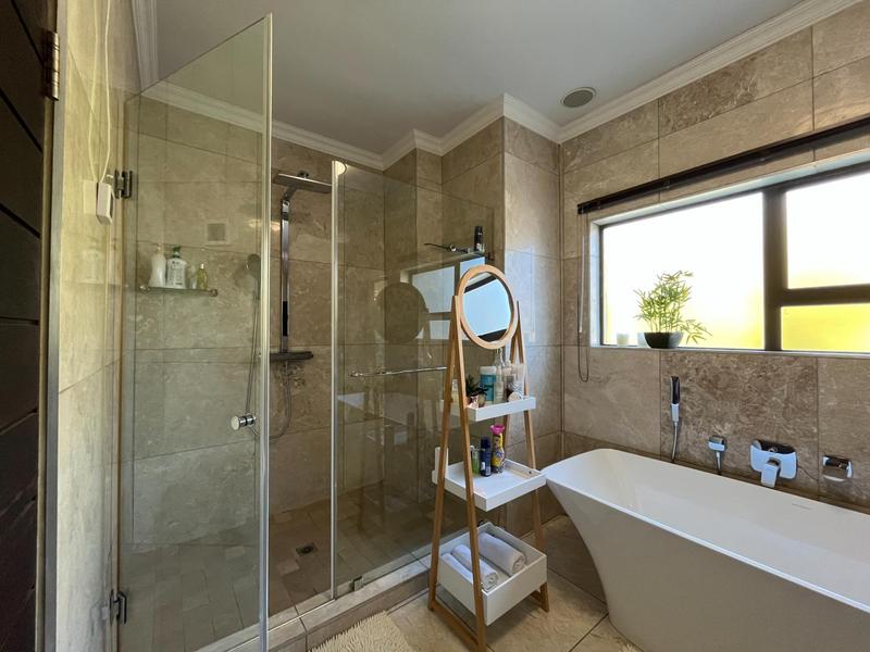 To Let 6 Bedroom Property for Rent in Midlands Estate Gauteng