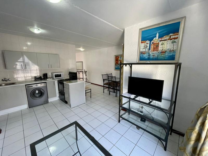 To Let 1 Bedroom Property for Rent in Sandown Gauteng
