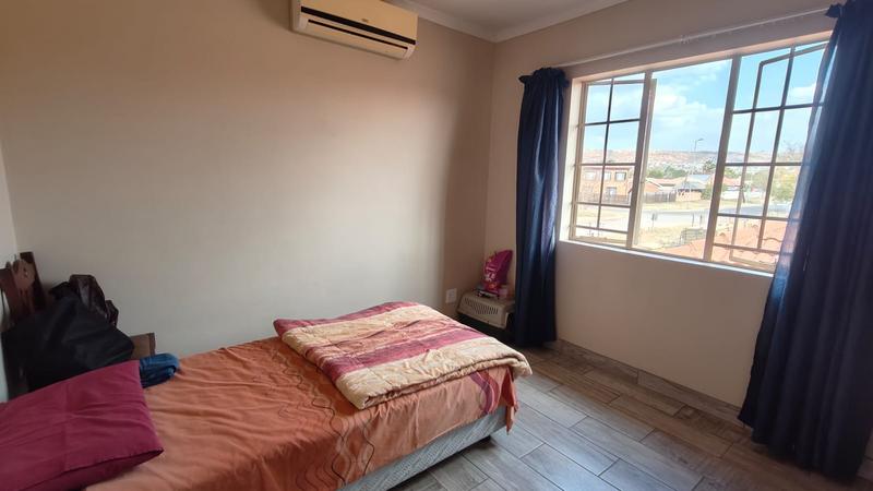 2 Bedroom Property for Sale in Annlin Gauteng