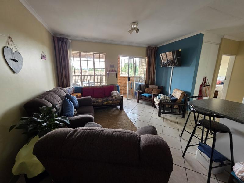 2 Bedroom Property for Sale in Magalieskruin Gauteng