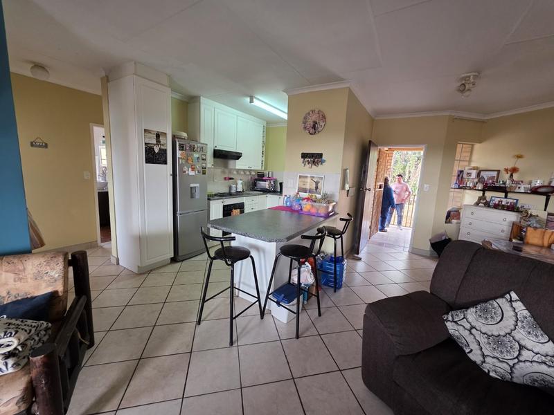2 Bedroom Property for Sale in Magalieskruin Gauteng
