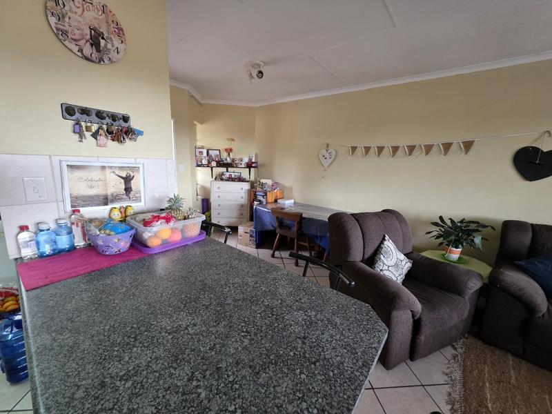 2 Bedroom Property for Sale in Magalieskruin Gauteng