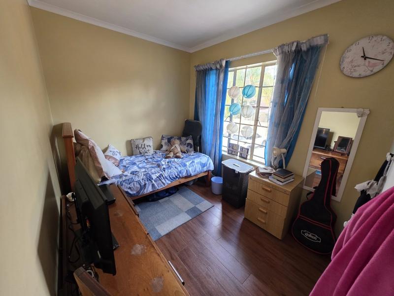 2 Bedroom Property for Sale in Magalieskruin Gauteng