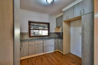 8 Bedroom Property for Sale in Pretoria North Gauteng