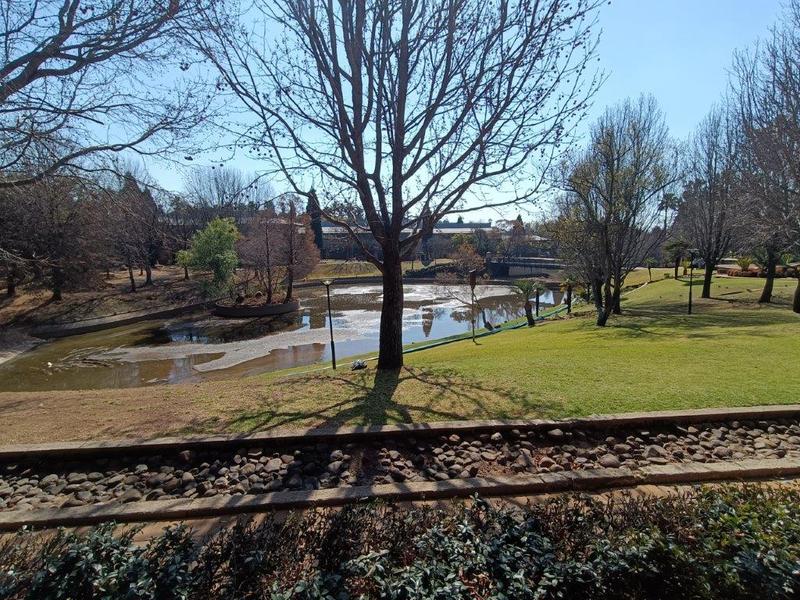 To Let commercial Property for Rent in Weltevreden Park Gauteng