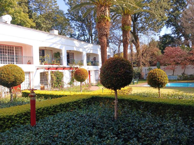 To Let 1 Bedroom Property for Rent in Saxonwold Gauteng