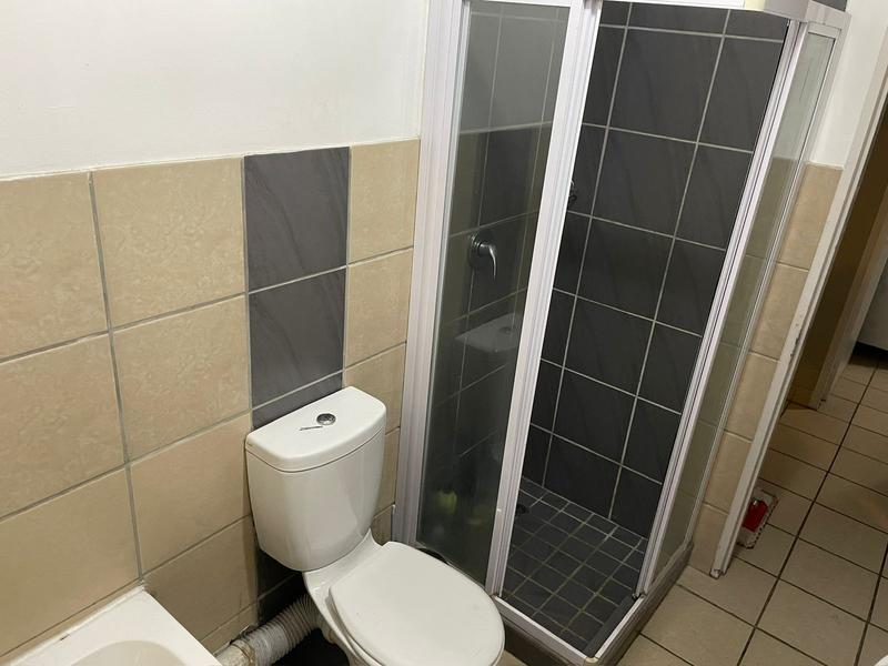 To Let 2 Bedroom Property for Rent in Rooihuiskraal North Gauteng