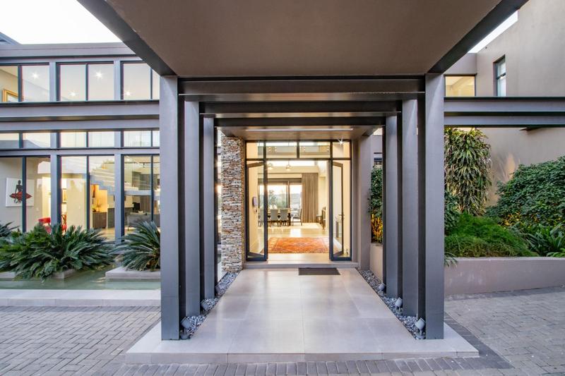 5 Bedroom Property for Sale in Blue Hills Equestrian Estate Gauteng