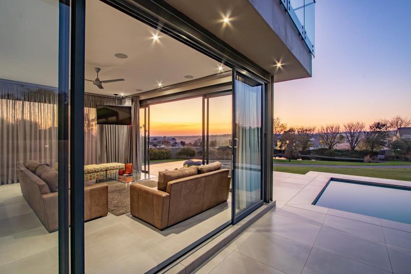 5 Bedroom Property for Sale in Blue Hills Equestrian Estate Gauteng