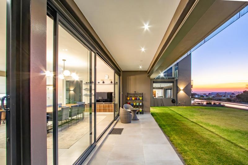 5 Bedroom Property for Sale in Blue Hills Equestrian Estate Gauteng