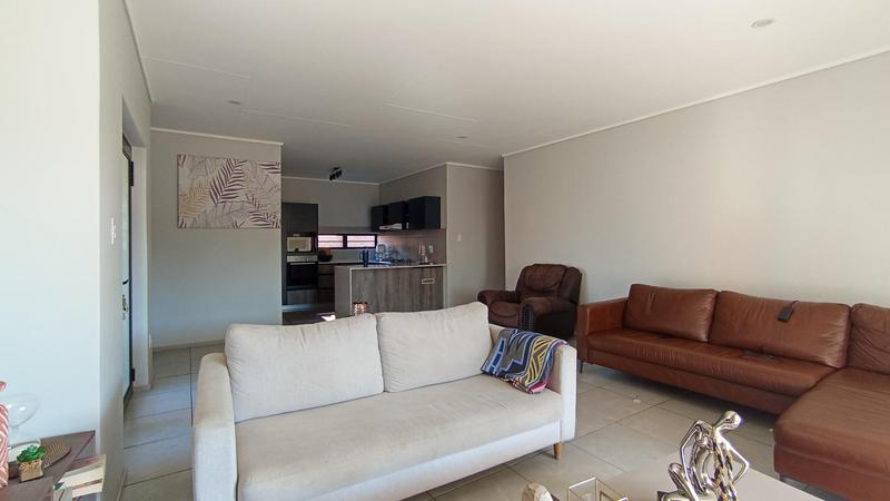 4 Bedroom Property for Sale in Rooihuiskraal Gauteng