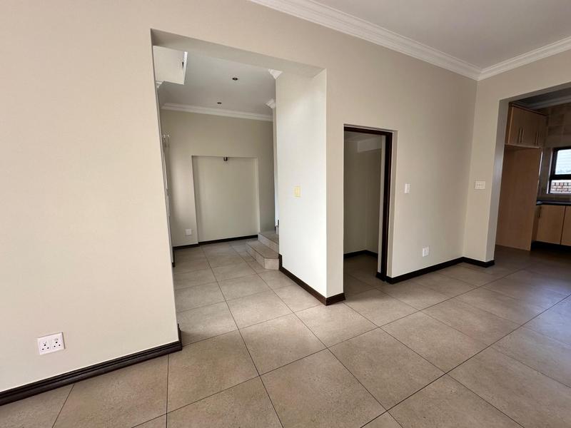 3 Bedroom Property for Sale in Thatchfield Gauteng