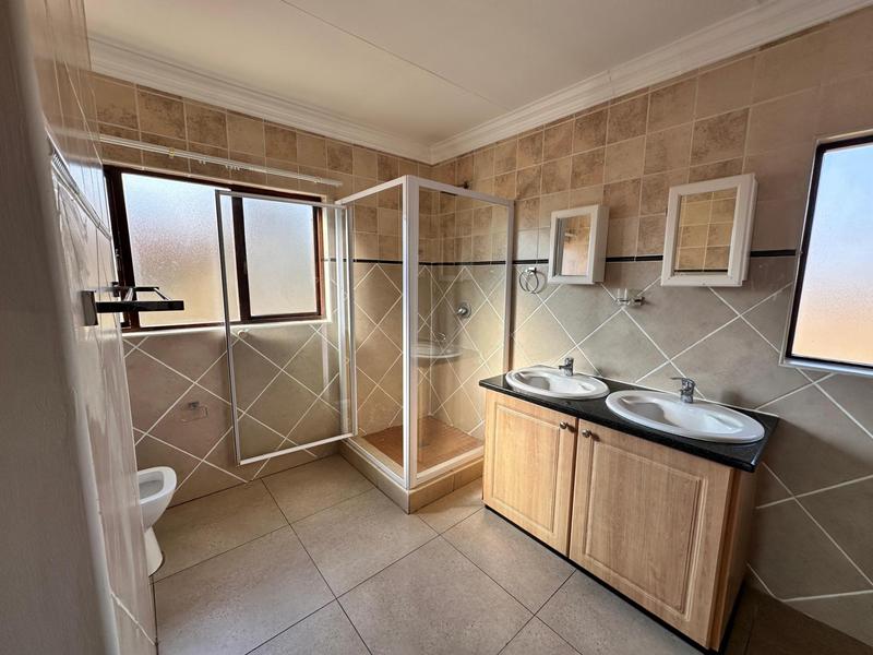 3 Bedroom Property for Sale in Thatchfield Gauteng