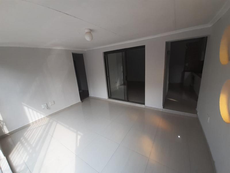 2 Bedroom Property for Sale in Birch Acres Gauteng
