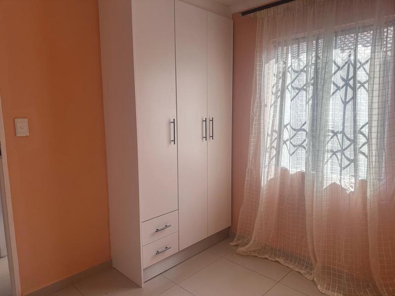 To Let 2 Bedroom Property for Rent in Protea Glen Gauteng
