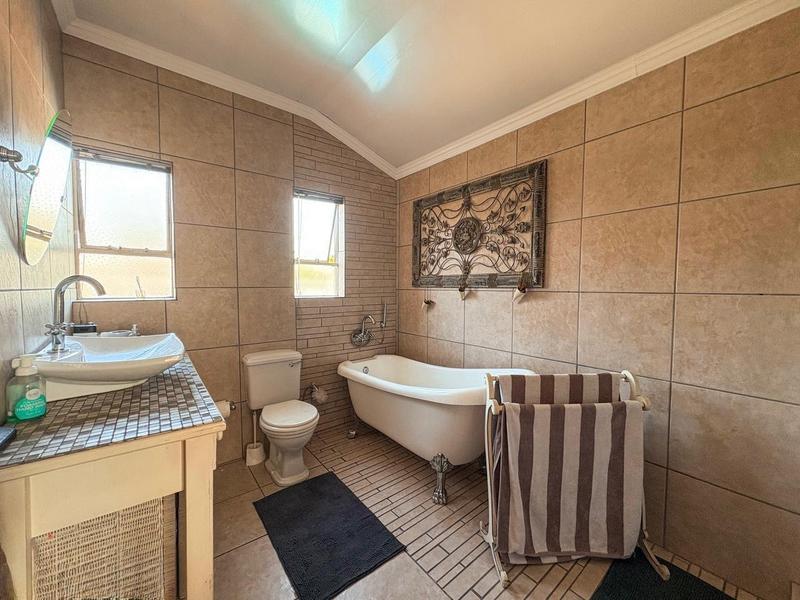 4 Bedroom Property for Sale in Libradene Gauteng
