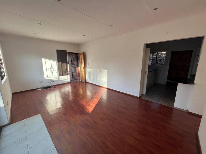 To Let 2 Bedroom Property for Rent in Halfway Gardens Gauteng