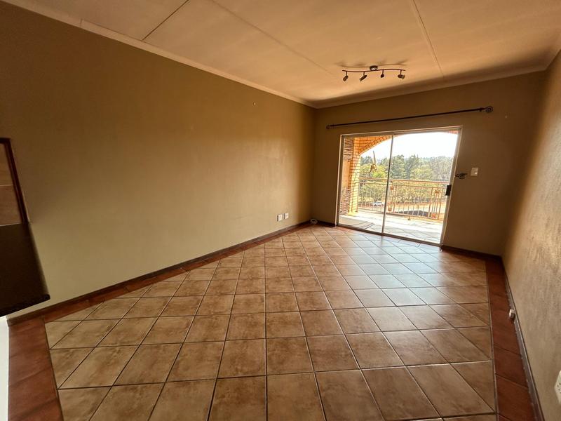 To Let 2 Bedroom Property for Rent in Die Hoewes Gauteng