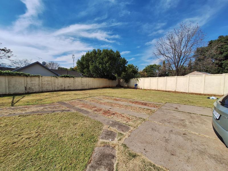 To Let 3 Bedroom Property for Rent in Lyttelton Gauteng