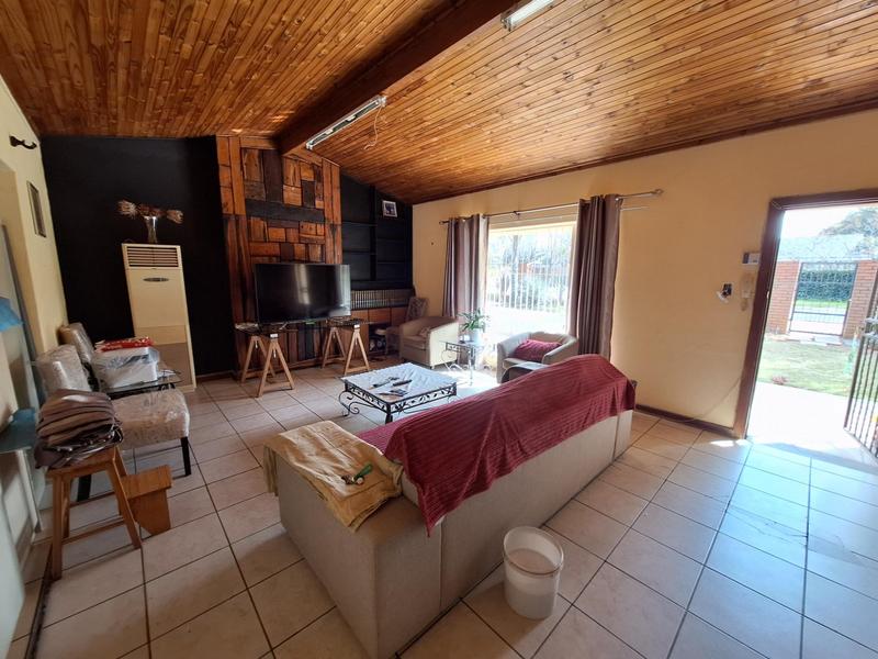 To Let 3 Bedroom Property for Rent in Lyttelton Gauteng