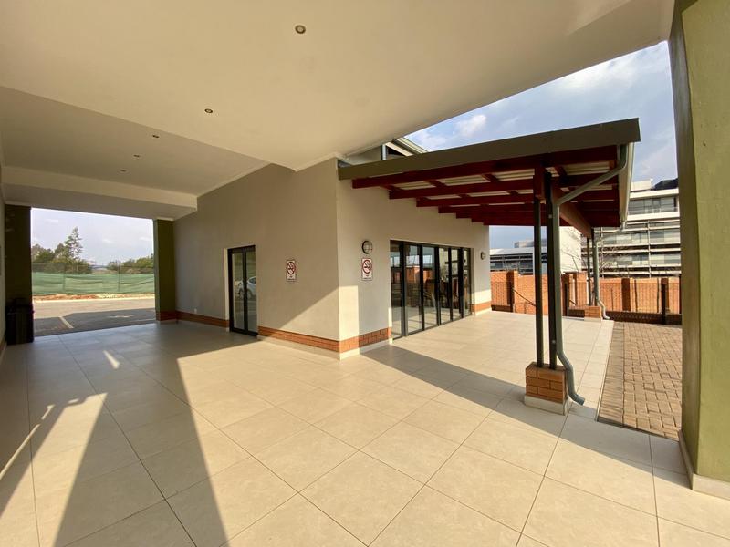 1 Bedroom Property for Sale in Founders Hill Gauteng
