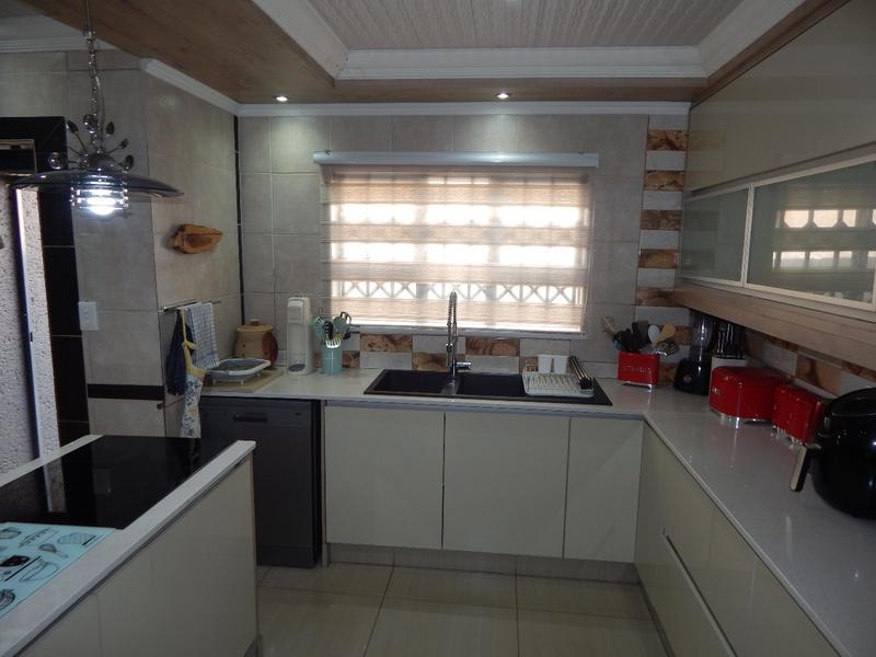 3 Bedroom Property for Sale in Siluma View Gauteng