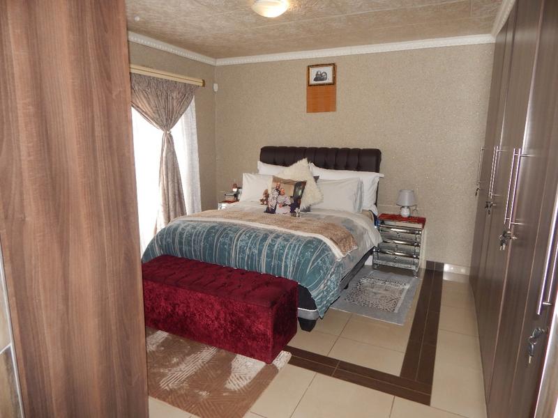 3 Bedroom Property for Sale in Siluma View Gauteng