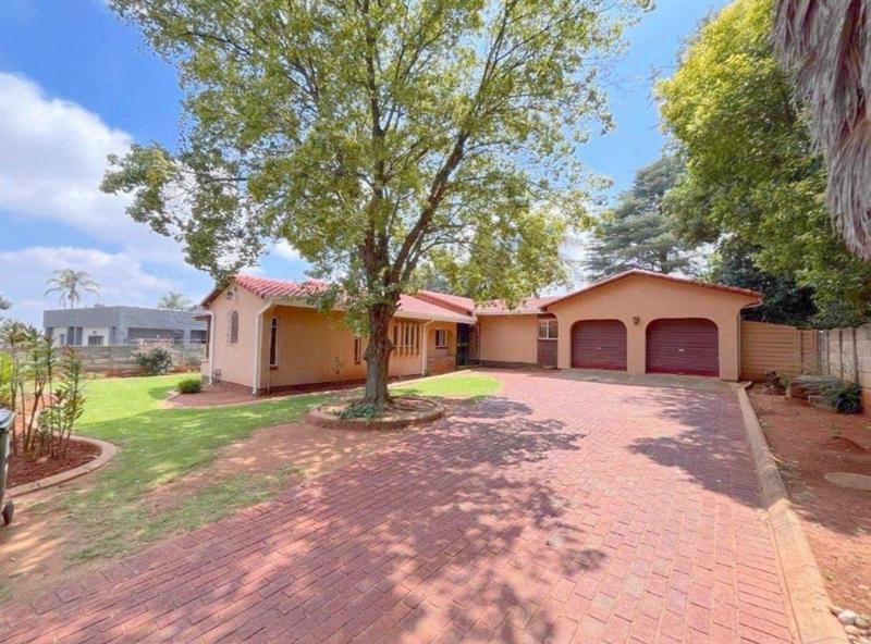 3 Bedroom Property for Sale in Birch Acres Gauteng