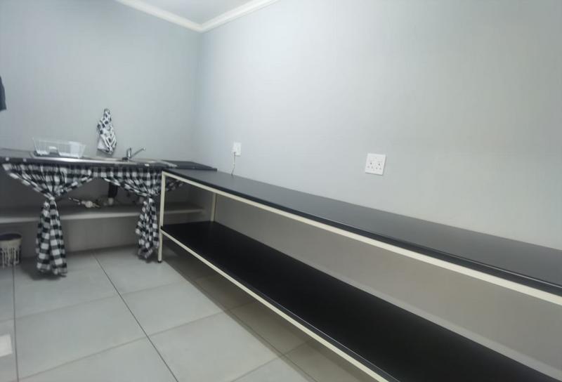 To Let commercial Property for Rent in Geduld Gauteng