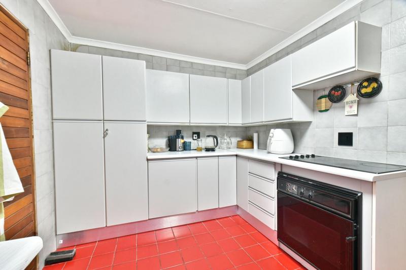 3 Bedroom Property for Sale in Bassonia Gauteng