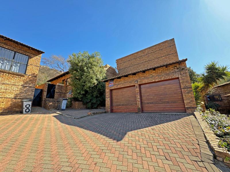 3 Bedroom Property for Sale in Bassonia Gauteng