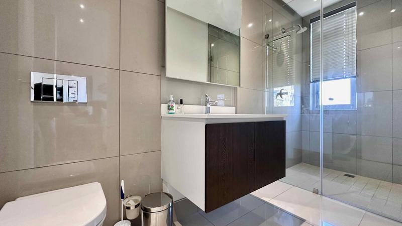 To Let 2 Bedroom Property for Rent in Sandown Gauteng
