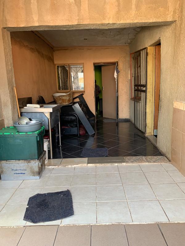 8 Bedroom Property for Sale in Tembisa Ext 7 Gauteng