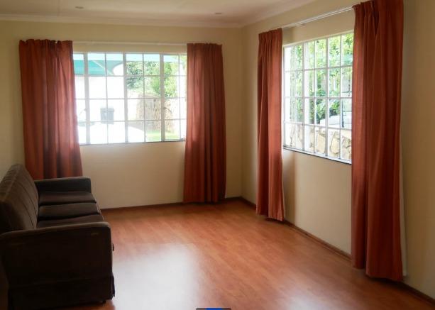 To Let 2 Bedroom Property for Rent in Ferndale Gauteng