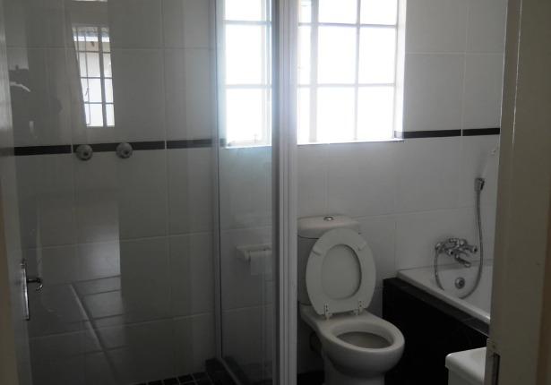 To Let 2 Bedroom Property for Rent in Ferndale Gauteng