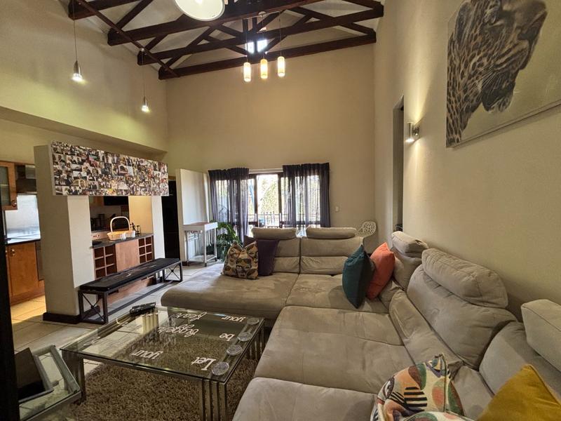 2 Bedroom Property for Sale in Beverley Gauteng