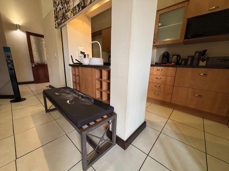 2 Bedroom Property for Sale in Beverley Gauteng