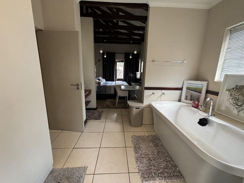 2 Bedroom Property for Sale in Beverley Gauteng