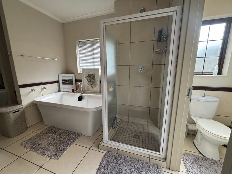 2 Bedroom Property for Sale in Beverley Gauteng