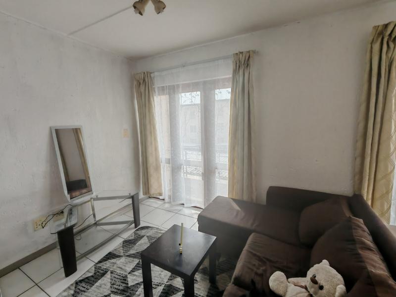 1 Bedroom Property for Sale in Ferndale Gauteng