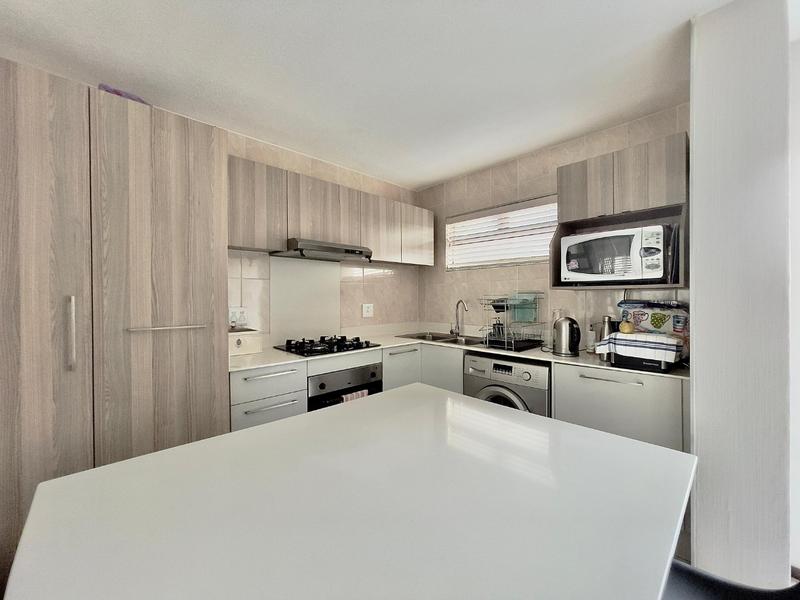 2 Bedroom Property for Sale in Broadacres Gauteng