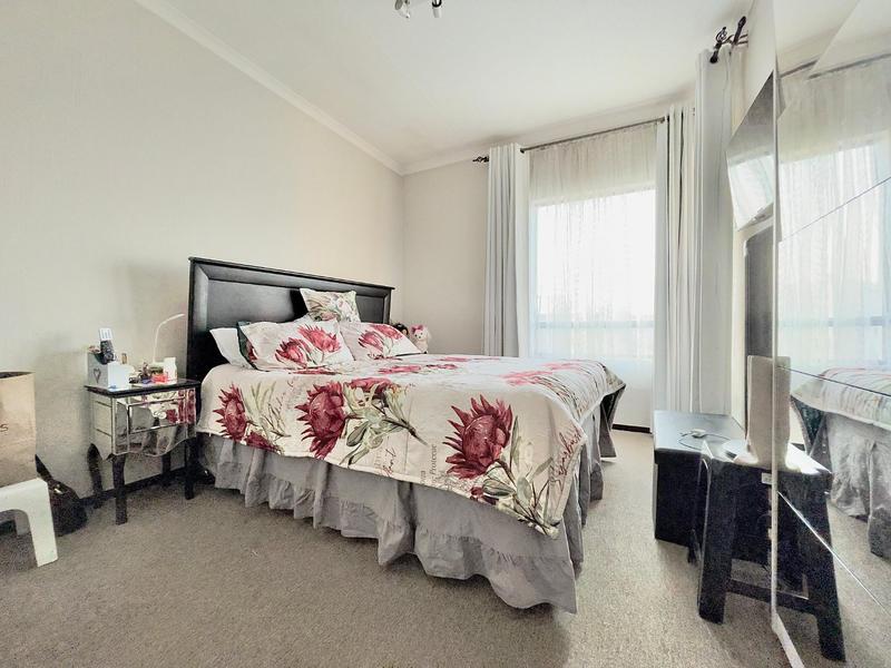 2 Bedroom Property for Sale in Broadacres Gauteng