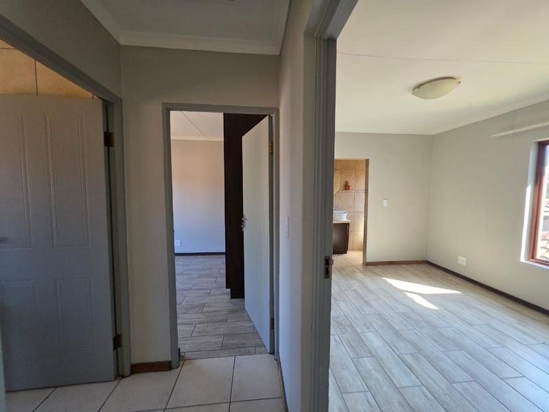 2 Bedroom Property for Sale in Greenhills Gauteng