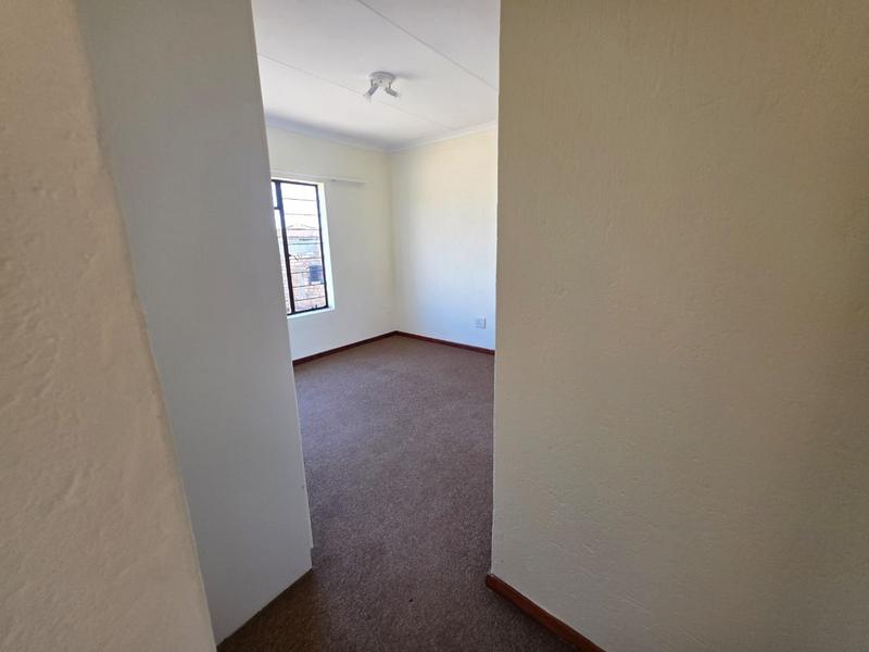 3 Bedroom Property for Sale in Greenhills Gauteng