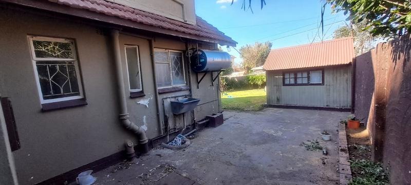 5 Bedroom Property for Sale in Sophiatown Gauteng