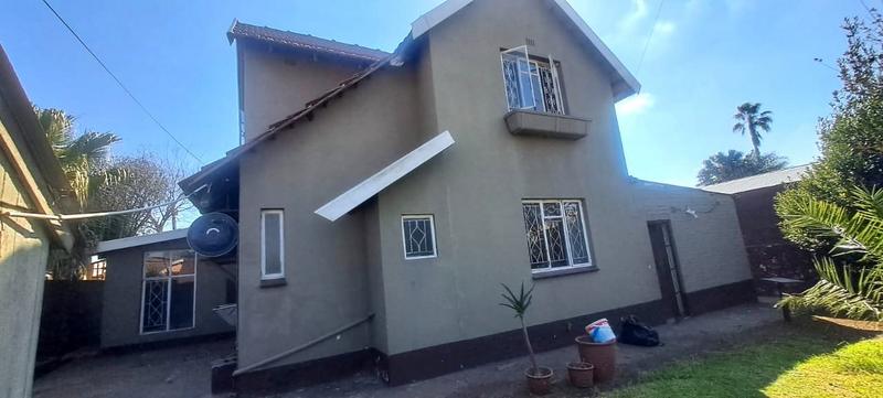 5 Bedroom Property for Sale in Sophiatown Gauteng